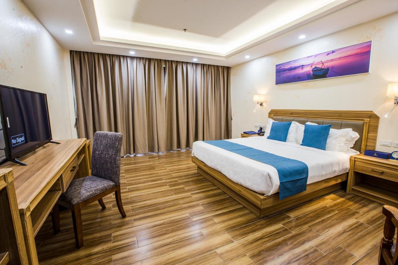 Costa Palawan Resort Puerto Princesa Ngoại thất bức ảnh