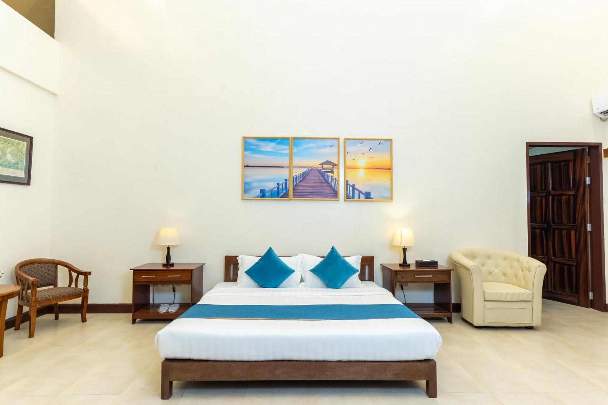 Costa Palawan Resort Puerto Princesa Ngoại thất bức ảnh
