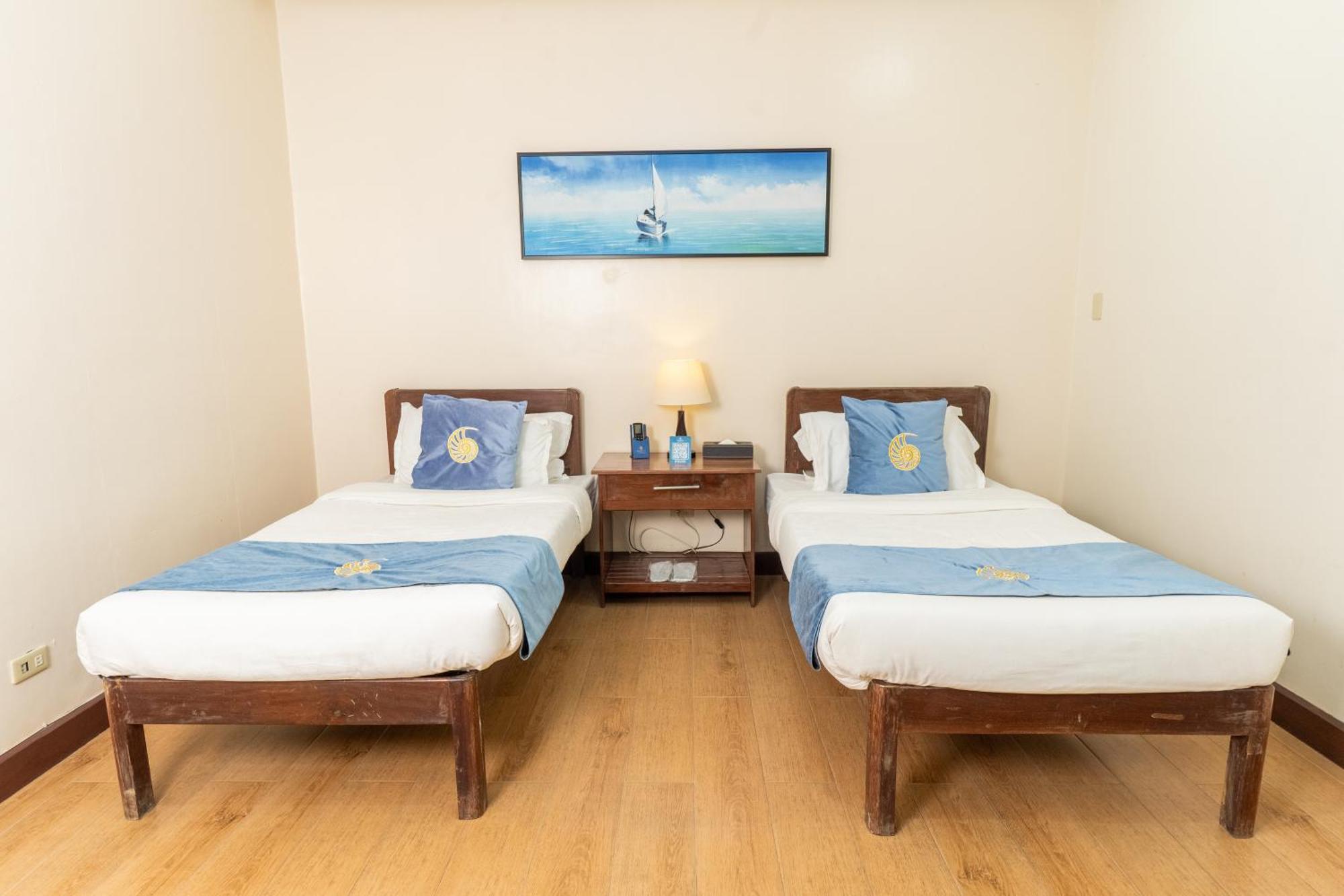Costa Palawan Resort Puerto Princesa Ngoại thất bức ảnh
