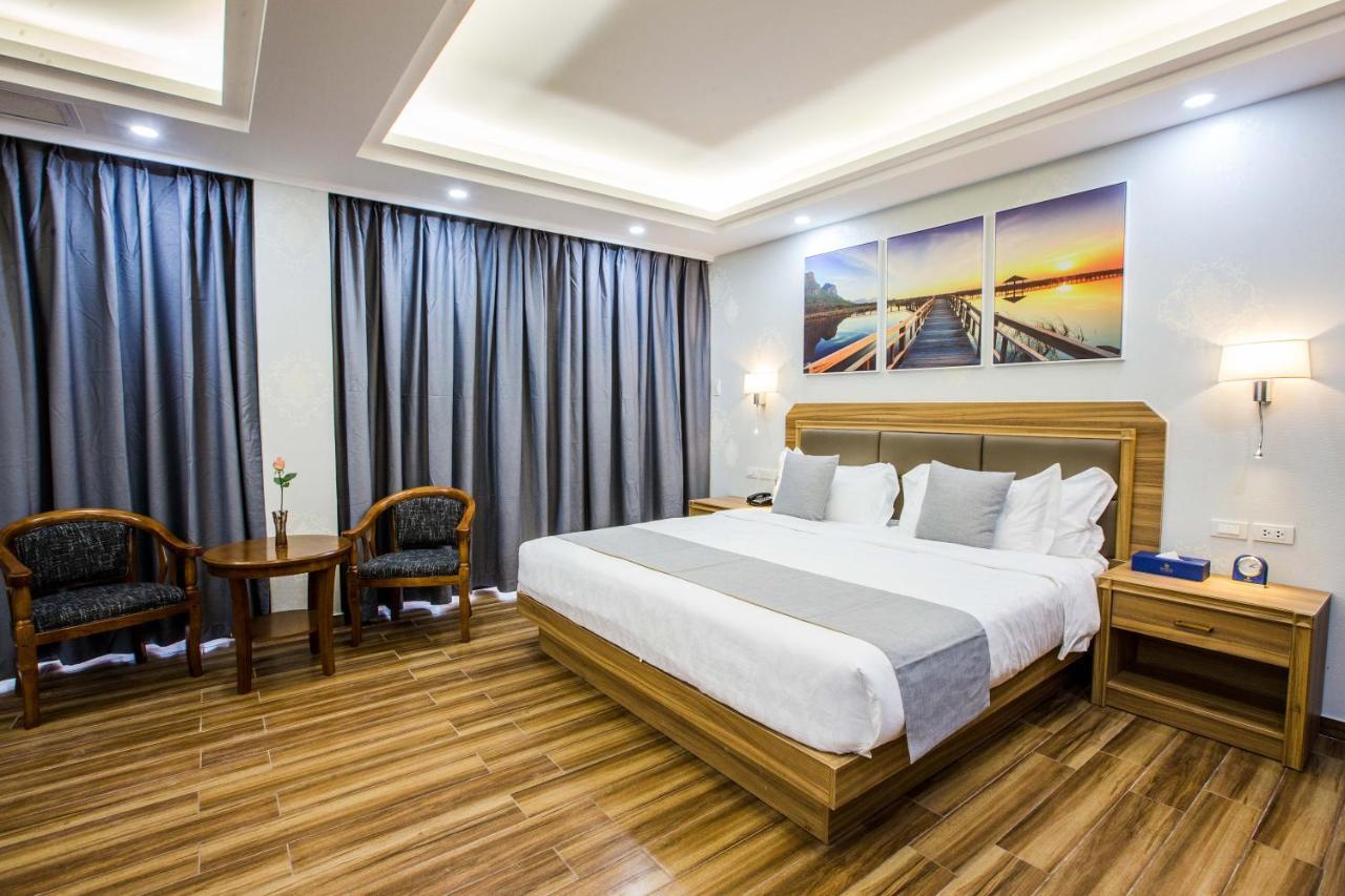 Costa Palawan Resort Puerto Princesa Ngoại thất bức ảnh